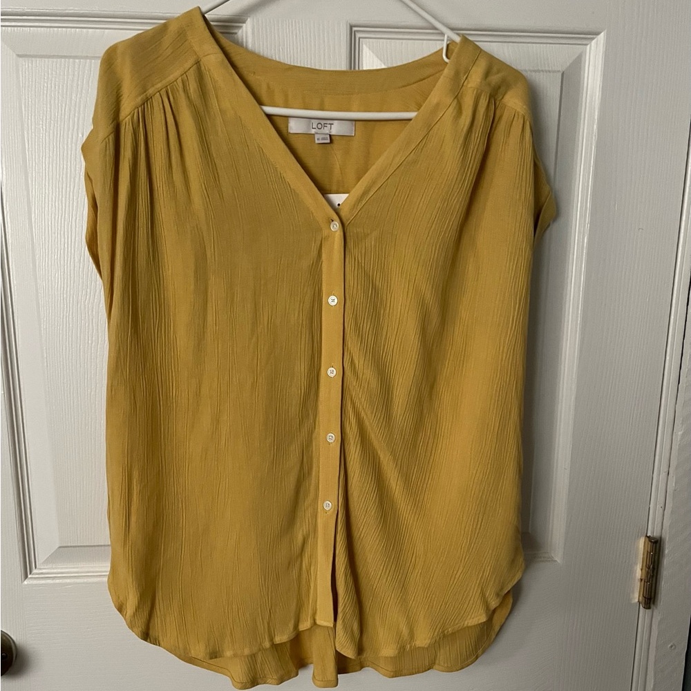 Loft NWT XS Women's Yellow V-Neck Blouse
